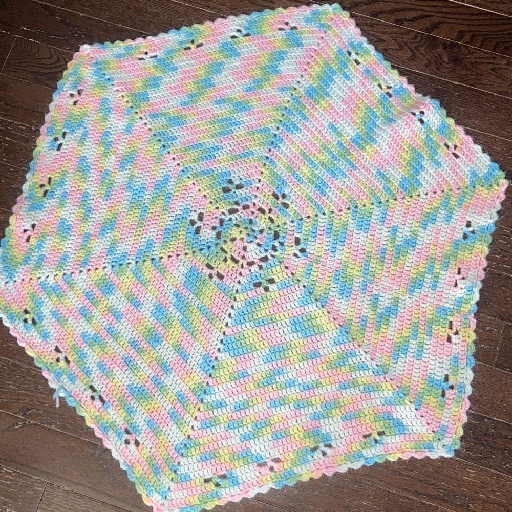 Handmade Multicolor Pastel Polygon Crochet Knit Granny Baby Throw Blanket 37" NW